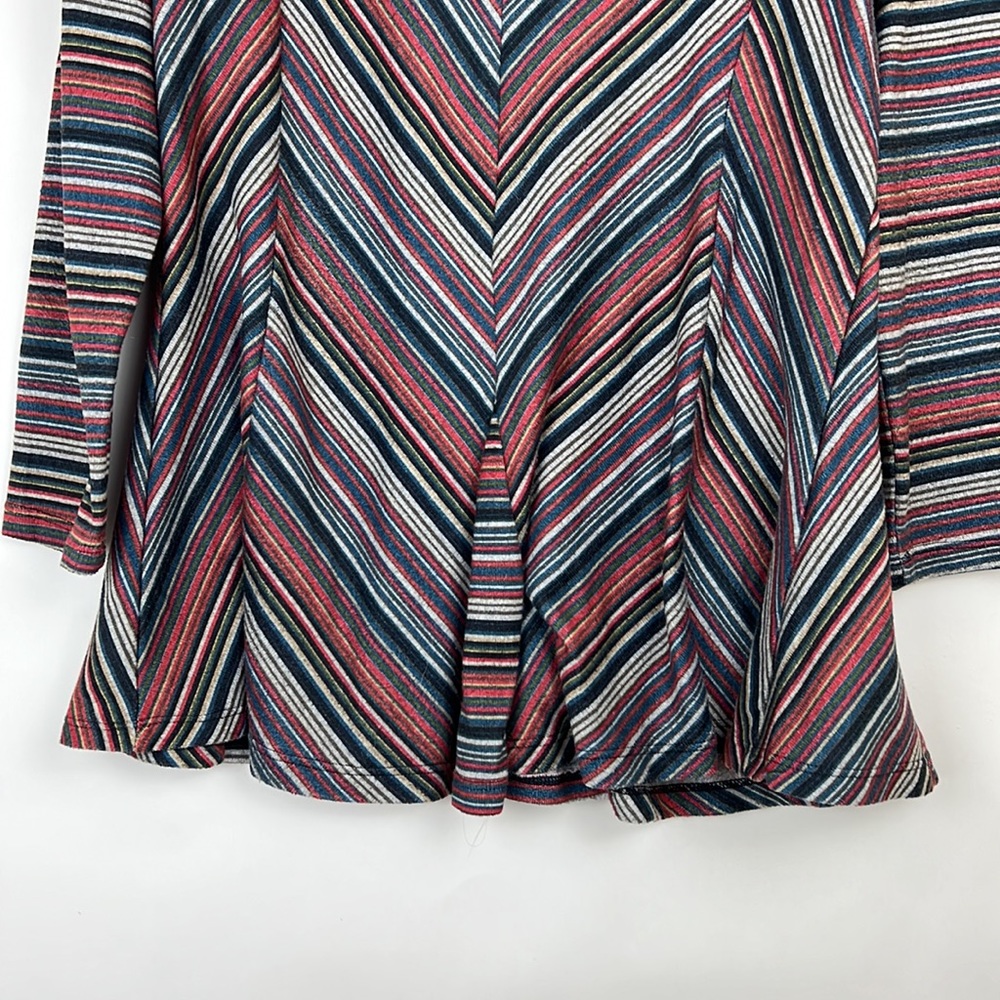 KAREN HART tunic striped blouse red, blue, and gray with scoop neck M - Picture 3 of 6
